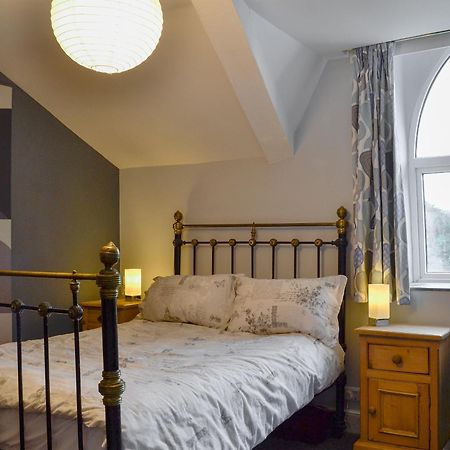 Nevadd - Uk12303 Villa เมไนบริดจ์ ภายนอก รูปภาพ